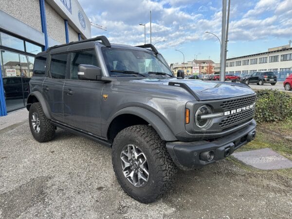 FORD BRONCO 2.7 V6 ECOBOOST BADLANDS / OUTER BANKS - immagine 2